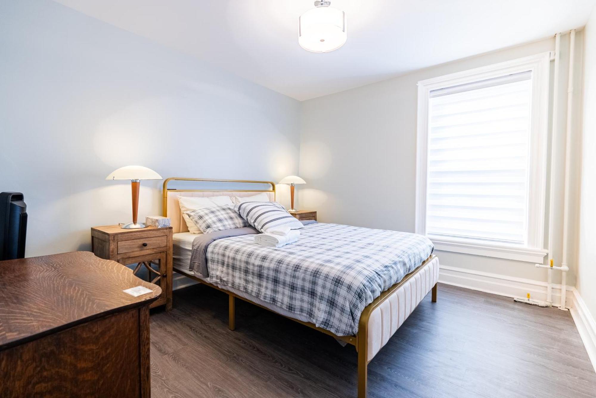 Atlantic Pub & Hotel Glen Robertson Екстер'єр фото